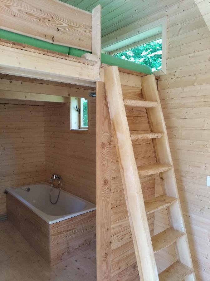 Celorocni Glamping V Pohodlnem Domecku Villa Výprachtice Buitenkant foto