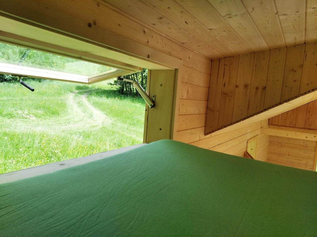 Celorocni Glamping V Pohodlnem Domecku Villa Výprachtice Buitenkant foto