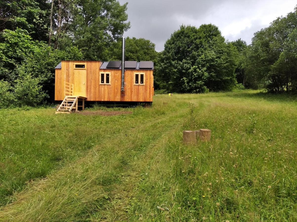 Celorocni Glamping V Pohodlnem Domecku Villa Výprachtice Buitenkant foto